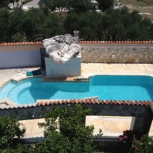 Kafadar Apartment