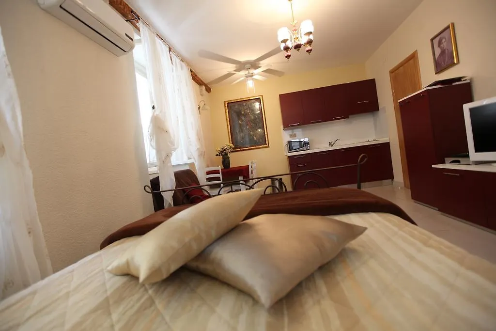 Tragurium & Salona Apartments Trogir 0*,  Croatia